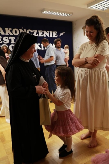 IMG_5234(loretanki.edu.pl).JPG