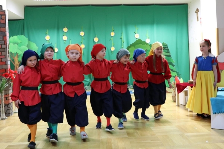 Królewna Śnieżka – 5-latki dla Mamy i Taty